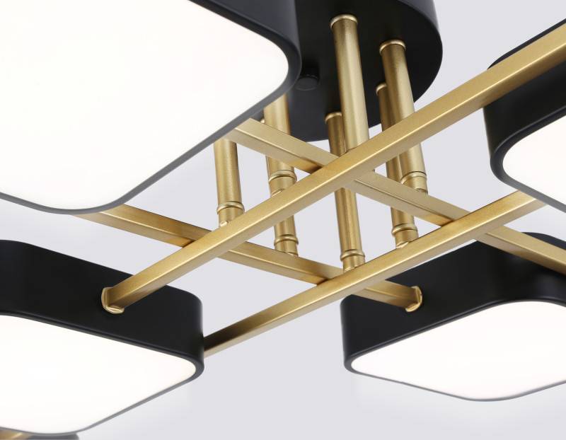 Накладная люстра Ambrella Light FL516348